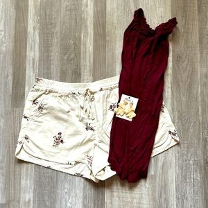 Super cute top and shorts outfit.